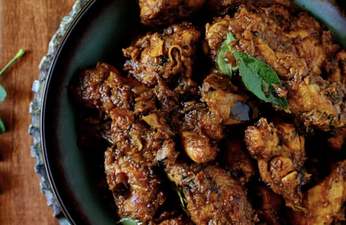 Dry Roasted Chicken (Chicken Ullarthu)